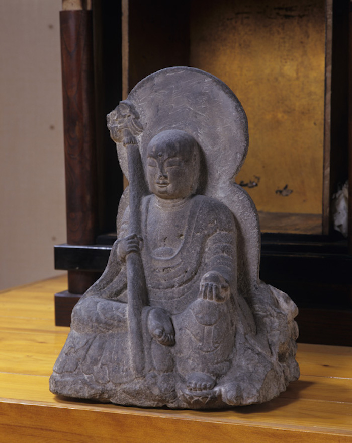 石造地蔵菩薩半跏像の画像